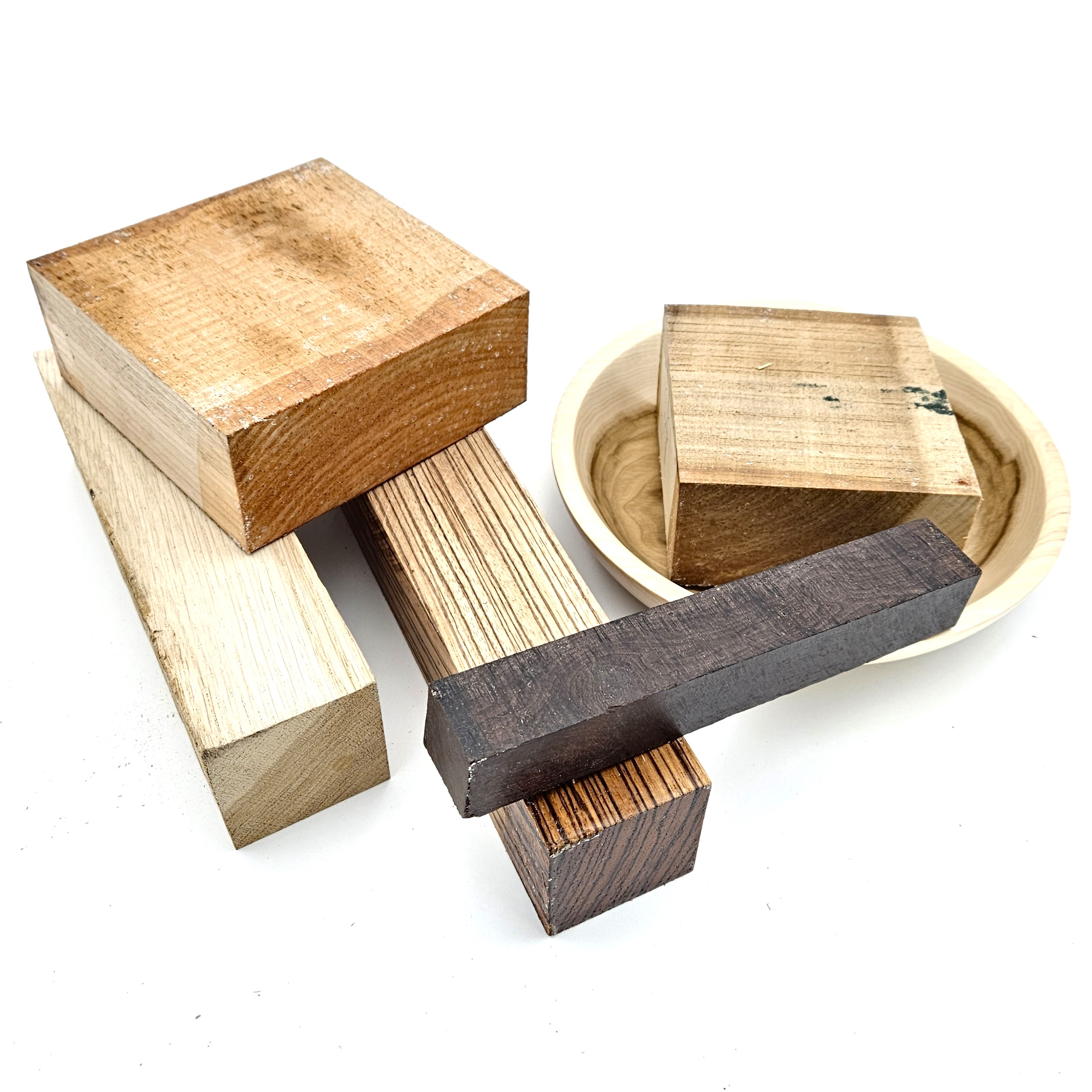 Træ i stave og klodser