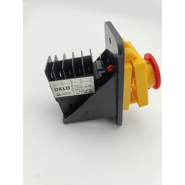 Kontakt m/ flapstop og Bagplade 400v