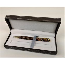 Brun/hvid lderske til penne